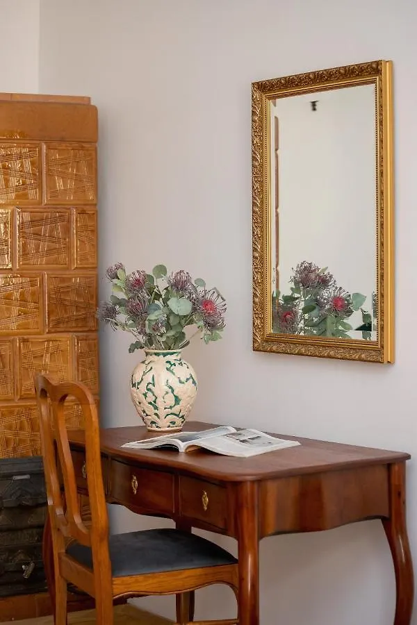 Spacious Retro Apartment In The Center Of Cracow By Noclegi Renters Kraków